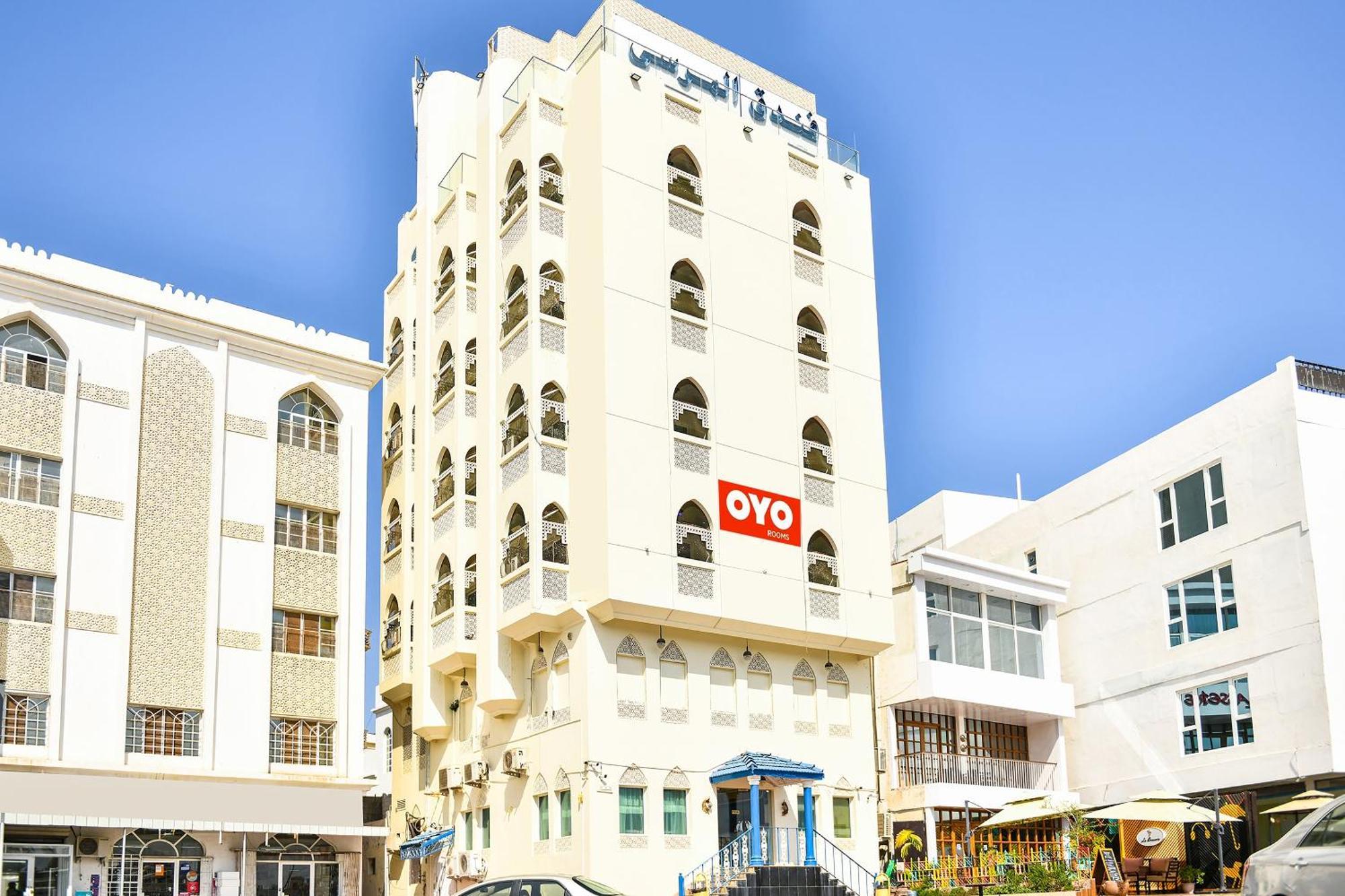 Oyo 137 Marina Hotel Maskat Exterior foto